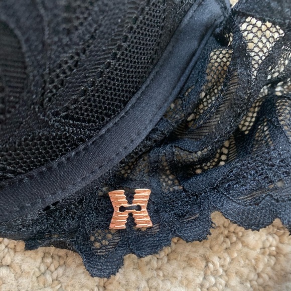 Savage X Fenty Bra size 32D like new! - Picture 6 of 6